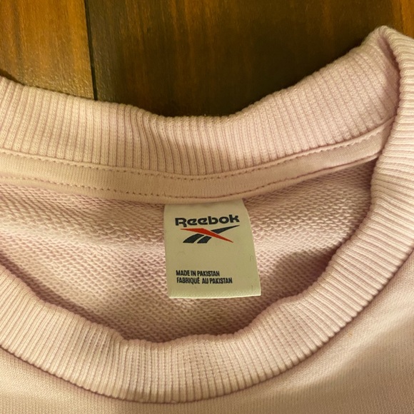 Mens Reebok Crewneck Sweatshirt (M) - Picture 2 of 3